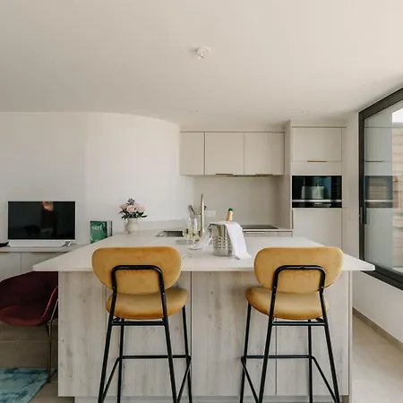 Апартаменти Phare Ouest -